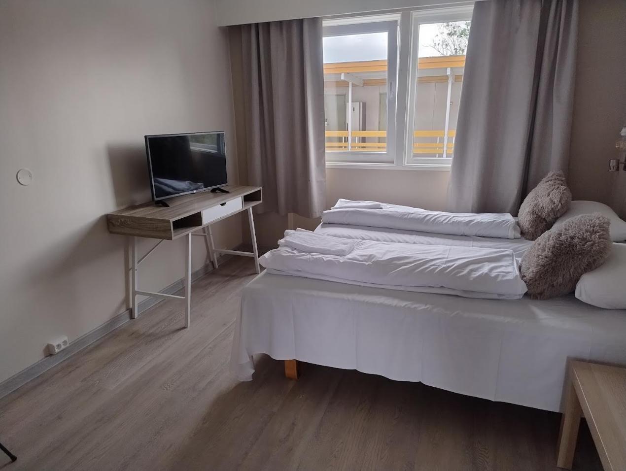 Larvik 3*